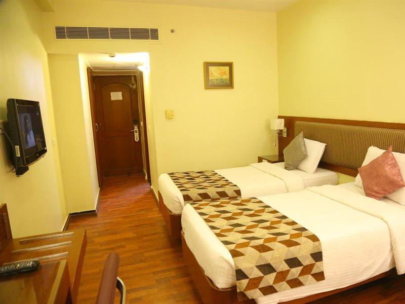 Royal Fort Hotel Visakhapatnam Exterior foto