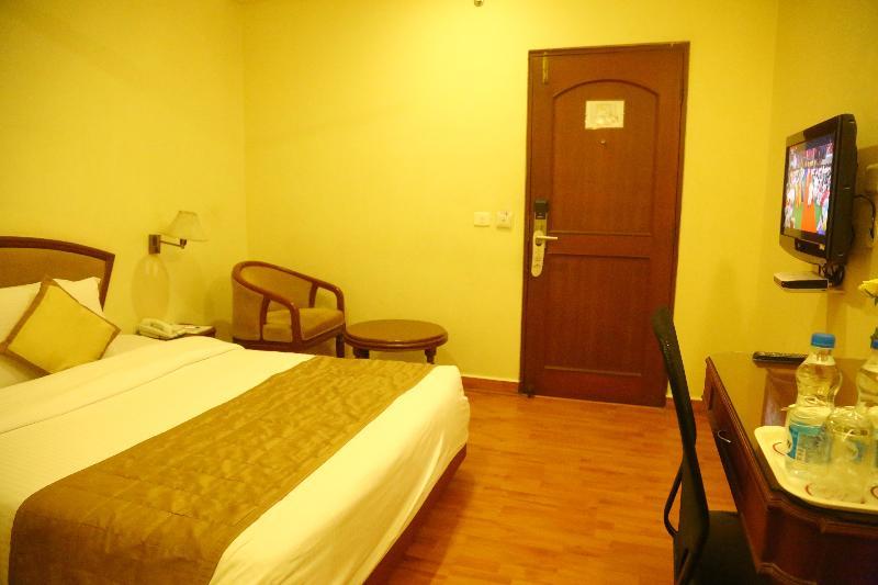 Royal Fort Hotel Visakhapatnam Exterior foto