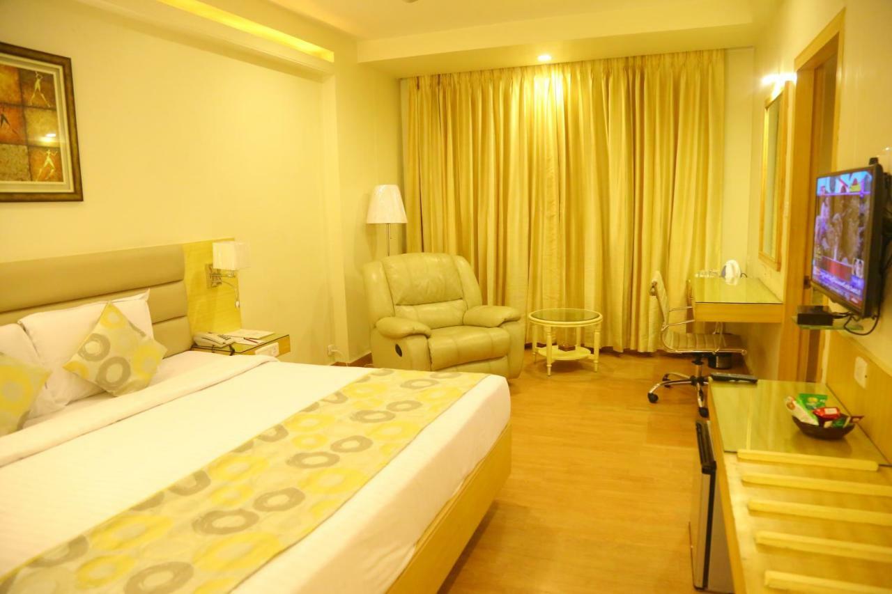Royal Fort Hotel Visakhapatnam Exterior foto